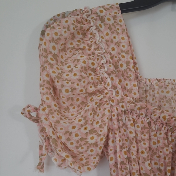 Smocked Square-Neck Pink Floral Midi Dress - Picture 3 of 16